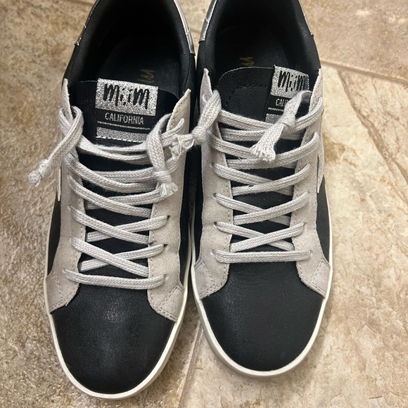 Mi.Im Sneakers - Picture 2 of 2